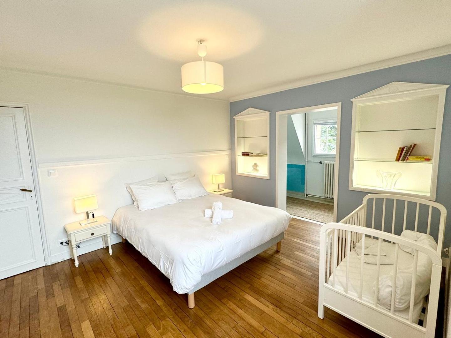 La Meslaysienne - Comfortable House, Swimming Pool 外观 照片